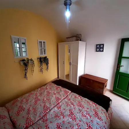 Apartment Luxury Stone House - Quiet Center! *