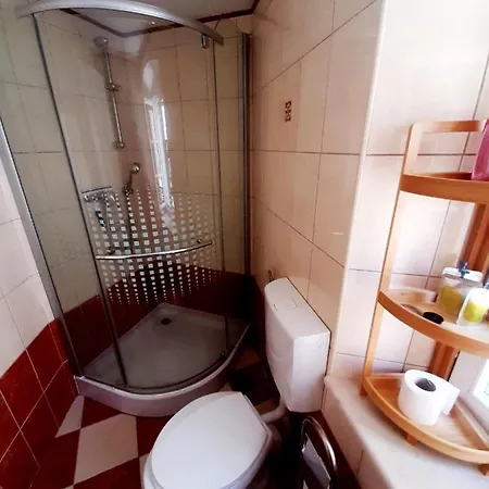 Luxury Stone House - Quiet Center! Apartment