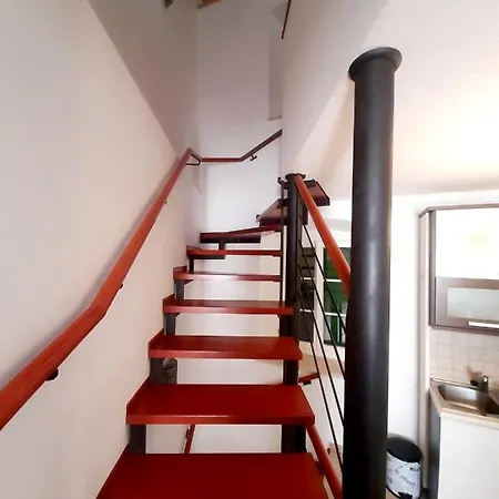Luxury Stone House - Quiet Center! Apartment *