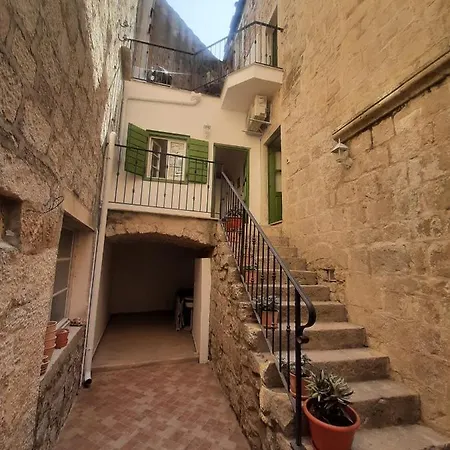 Luxury Stone House - Quiet Center! Apartment Jelsa (Hvar)