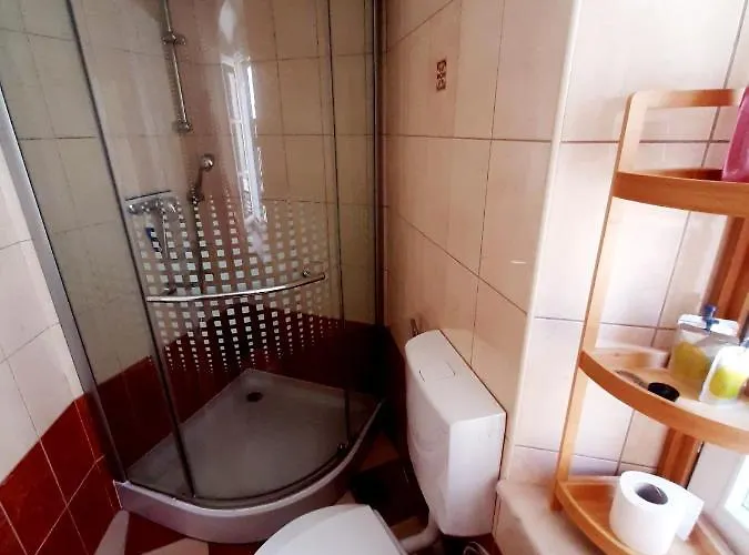 Luxury Stone House - Quiet Center! Appartement