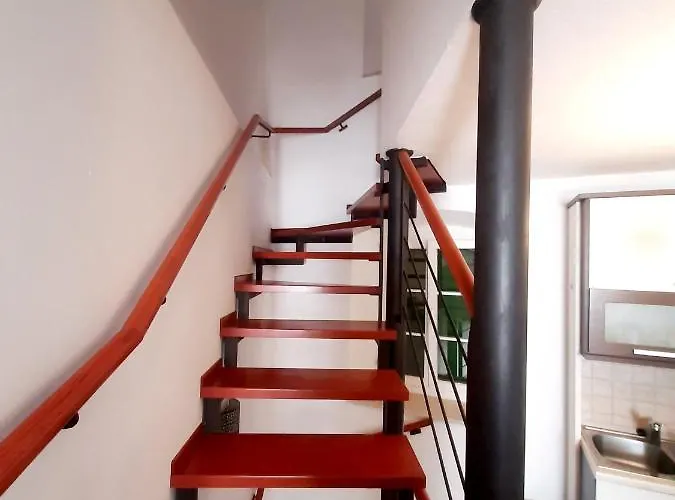 Luxury Stone House - Quiet Center! Appartement *